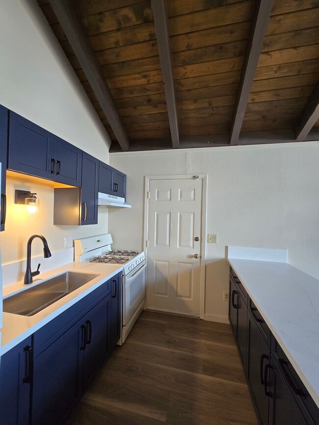 Building Photo - 332 Quaking Aspen Ln