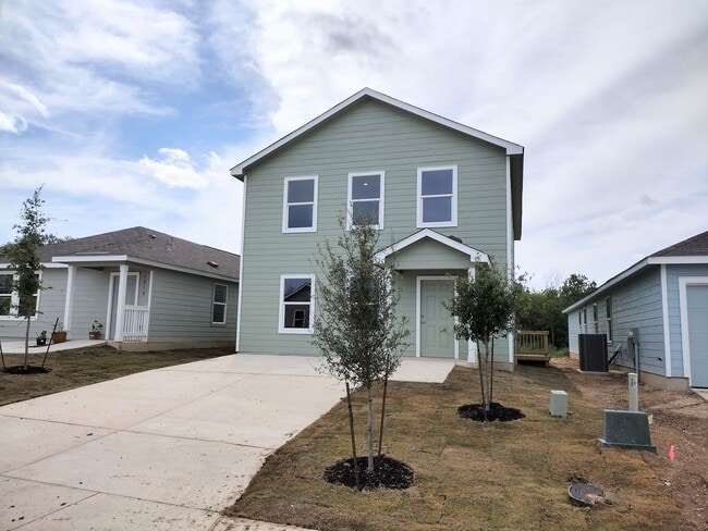 Photo - 1214 Janzen Rd House