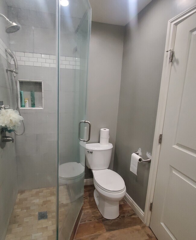 Building Photo - 1025 S Herbert Ave