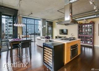 Building Photo - 1 br, 1 bath Condo - 711 Main St Unit 903