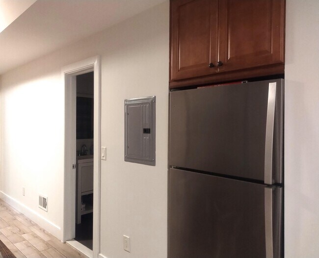 Foto del edificio - 492 Broadway