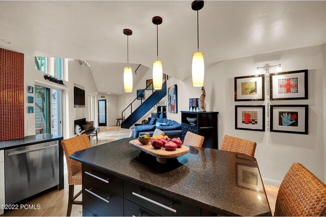Building Photo - 1466 Silver Meadows Dr