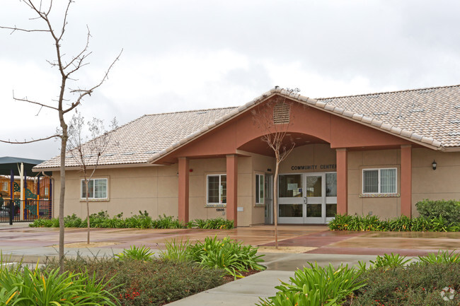 Foto del edificio - Parksdale Village II