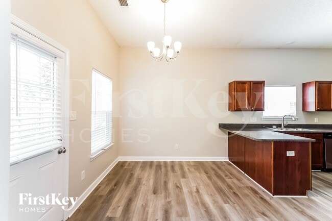 Foto del edificio - 2415 Damascus Dr