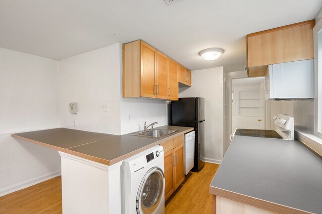 Foto del edificio - Cozy & Efficient 1 Bed/1 Bath in Carrboro