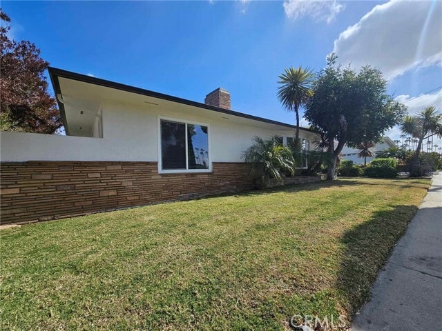 Building Photo - 5259 Angeles Vista Blvd