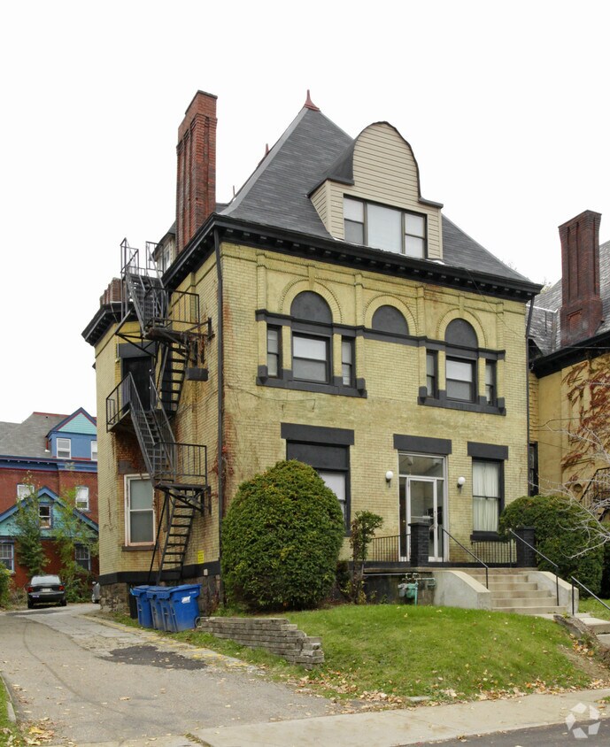 Foto del edificio - 354 Stratford Ave