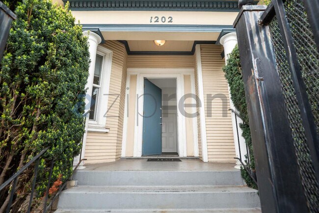 Foto del edificio - 1202 Adeline St