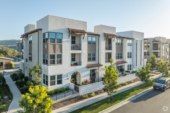 Building Photo - Rancho Mission Viejo Portico