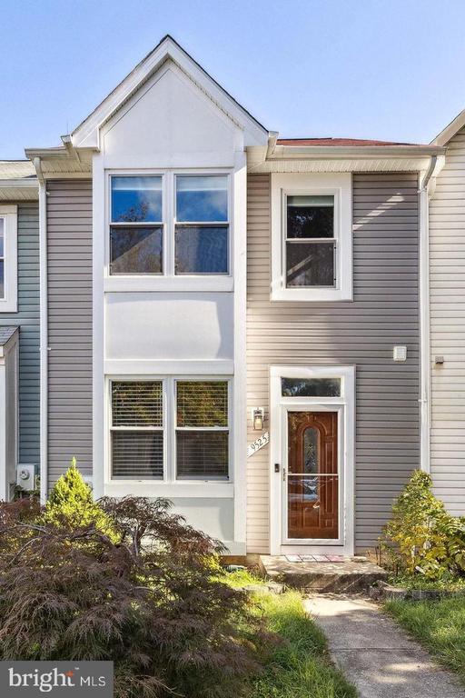 Building Photo - 9525 Clocktower Ln