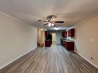 Foto del edificio - 4242 Valley Lake Terrace SW