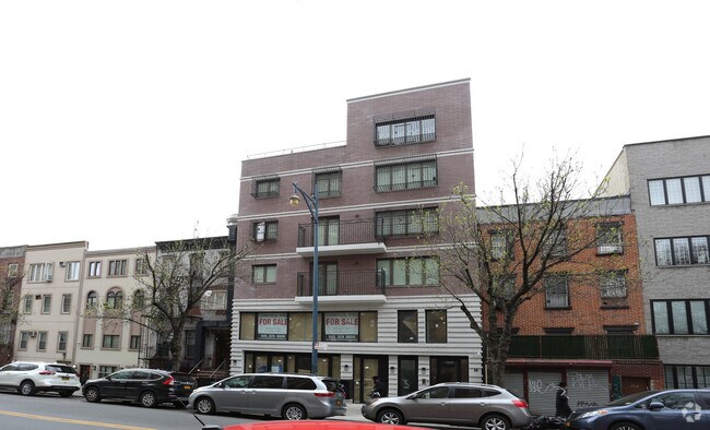 Building Photo - 176-178 Division Ave