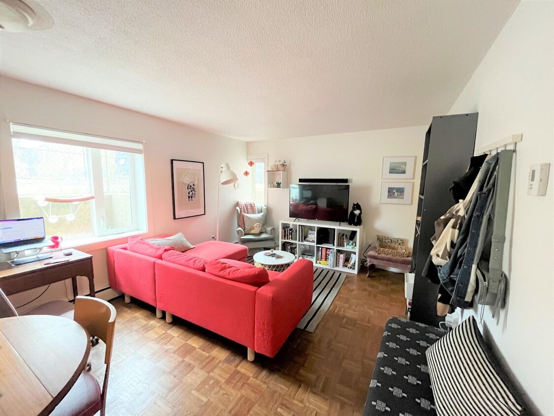 Photo - 524 Putnam Ave (Cambridge, MA)