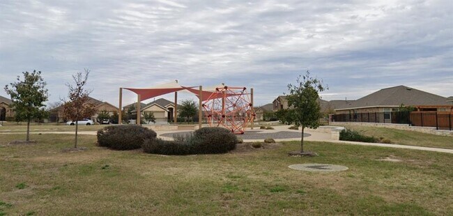 Building Photo - 300 Briar Park Dr