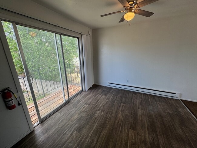 Building Photo - 3523 Westlake Dr
