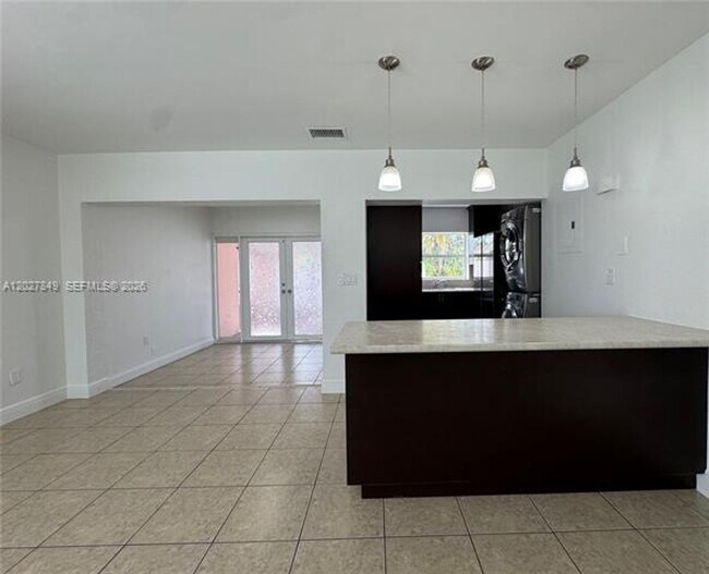 Building Photo - 7420 Big Cypress Dr