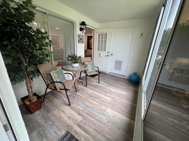 Building Photo - 3492 La Mar Ct