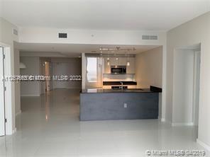 Building Photo - 1010 Brickell Ave