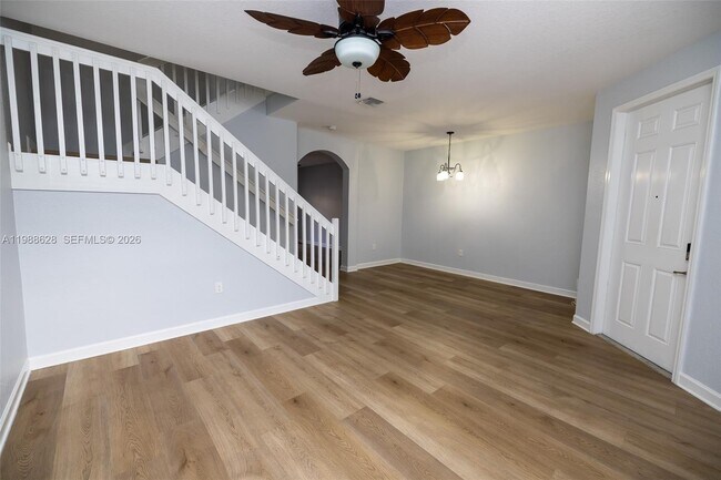 Foto del edificio - 3213 SE 6th St