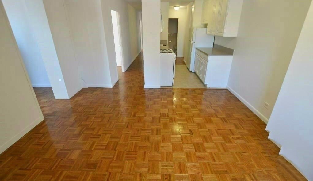 Foto principal - 1753 2nd Ave