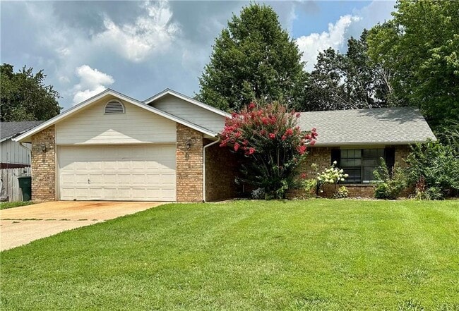 Building Photo - 4262 Chaparral Ln