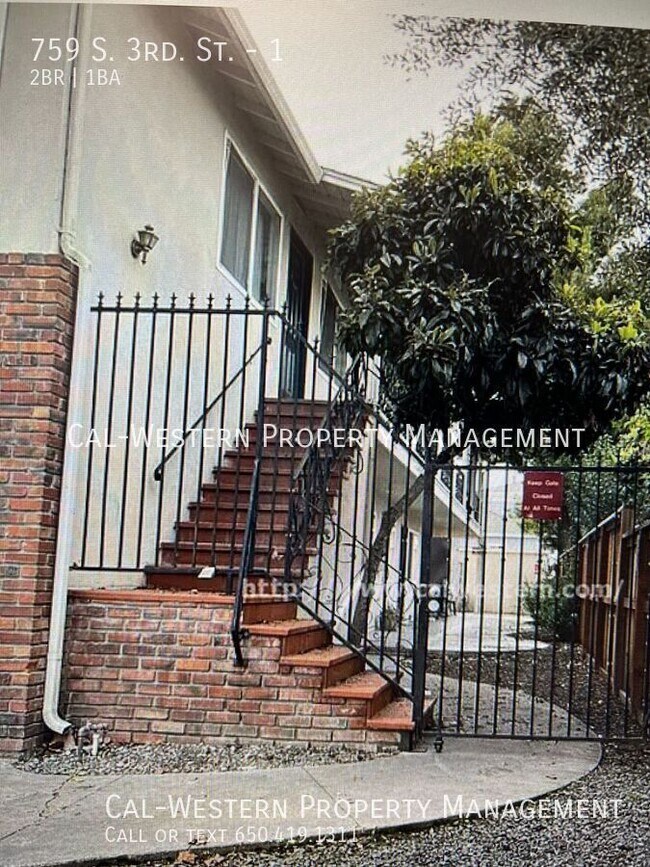 Foto del edificio - 759 S. 3rd. St.-1