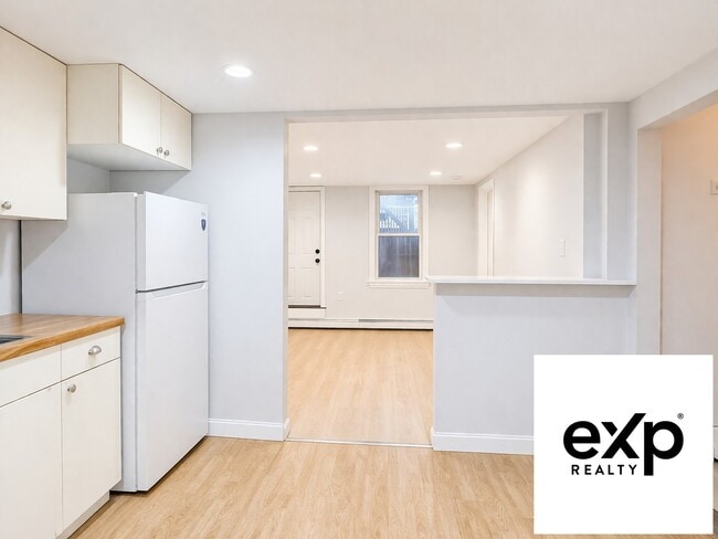 Foto del edificio - 528 Bennington St