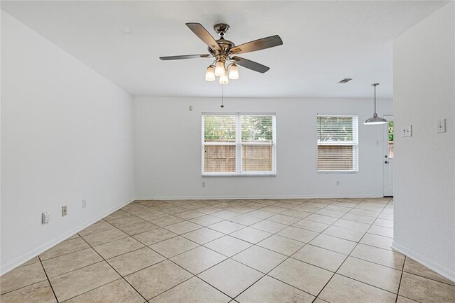 Building Photo - 5126 Lamppost Hill Ct