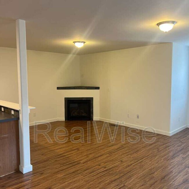 Foto del edificio - 1214 SW 27th St