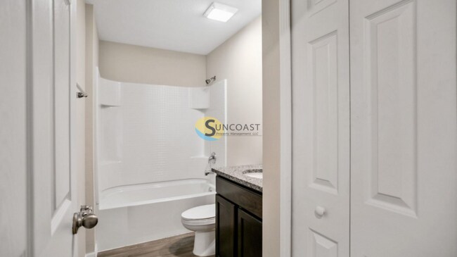 Building Photo - Modern Living Awaits: BRAND NEW 4BR/2BA Ho...
