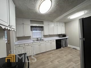 Cocina campestre - 546 Rockwell Church Rd NW