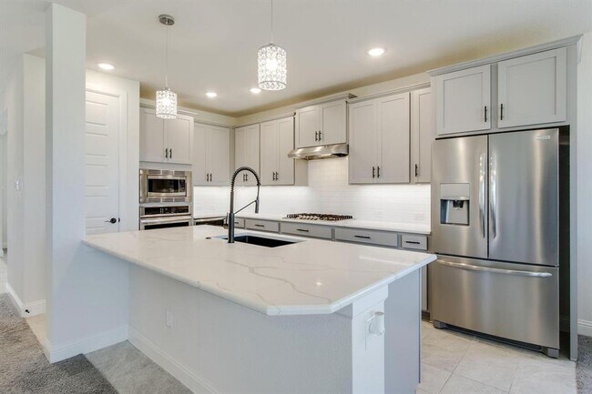 Building Photo - 9505 Oxbow Ln