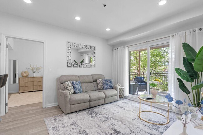 Foto del edificio - 920 Jefferson St