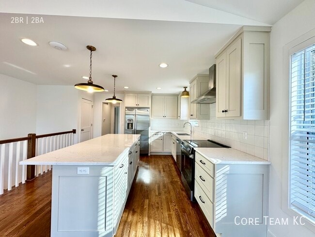 Building Photo - 7708 Main St