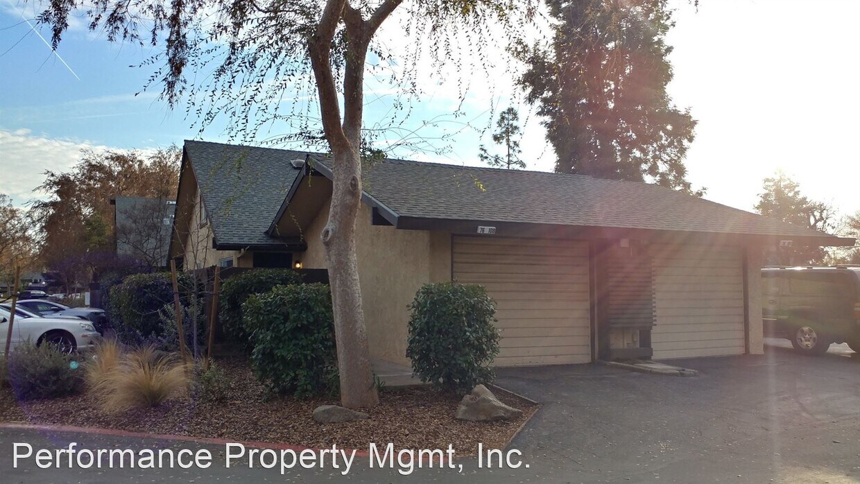 Primary Photo - 3 br, 1 bath House - 76 W. Sierra Ave #108