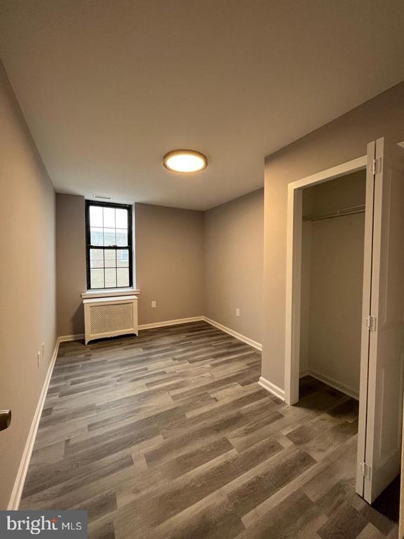 Building Photo - 1208 Mifflin St