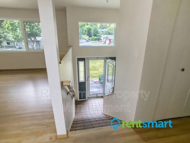 Building Photo - 2622 Duncan Dr