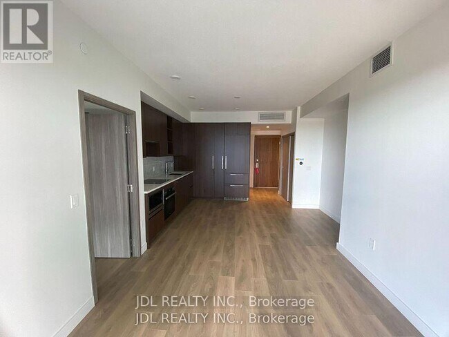 Building Photo - 85-2785 McMahon Dr