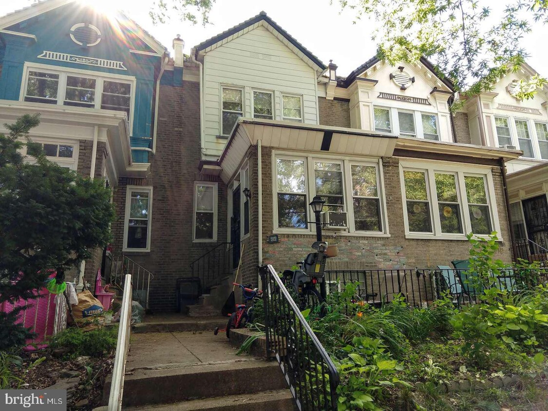 Primary Photo - 512 S Melville St