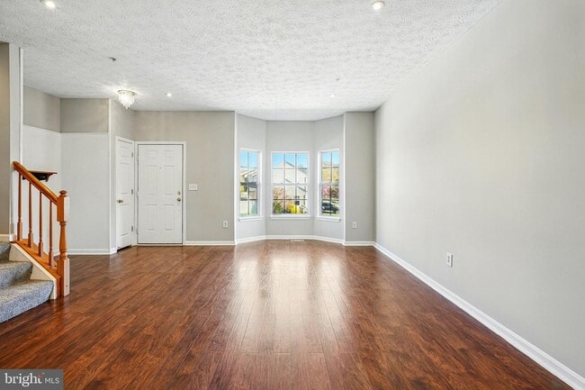 Building Photo - 4106 Lavender Ln