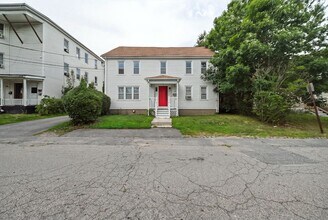 Building Photo - 40 Spring Ave