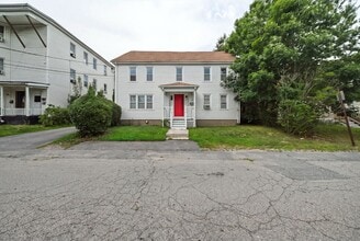 Building Photo - 40 Spring Ave