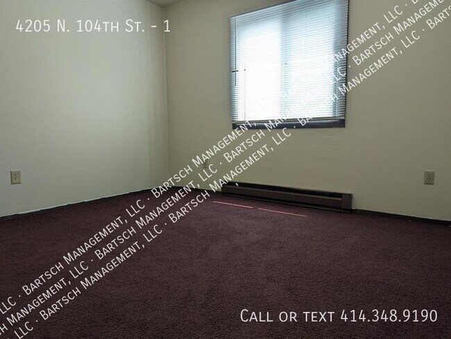 Building Photo - 4205 N 104th St