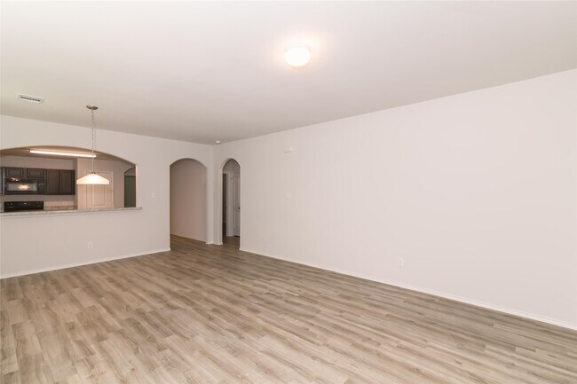 Foto del edificio - 8507 Hilda Oaks Dr