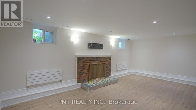 Building Photo - 881 Coxwell Ave