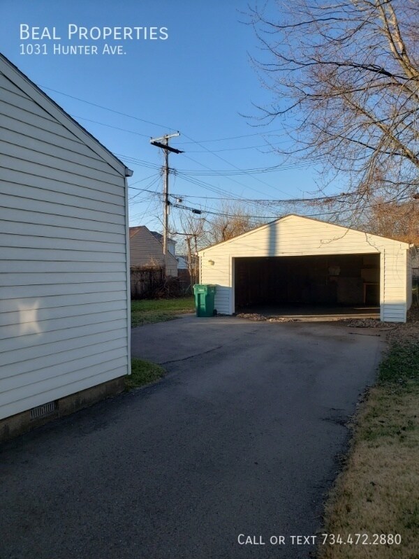 Building Photo - 1031 Hunter Ave