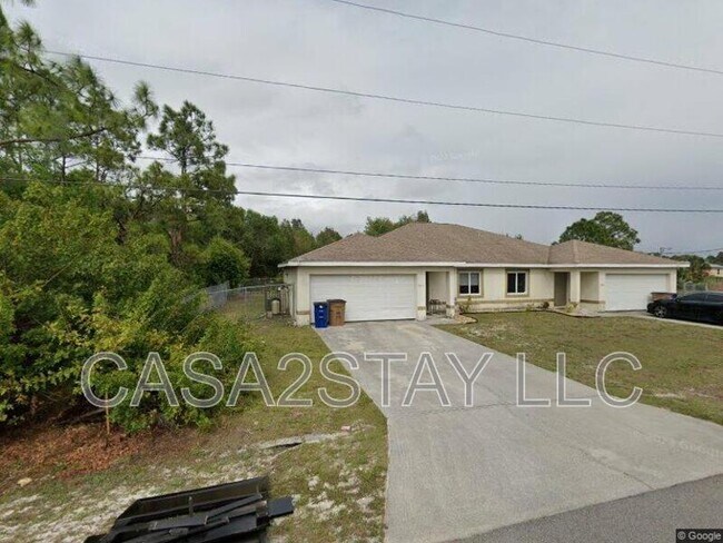 Foto del edificio - 2408 Churchill Ave N