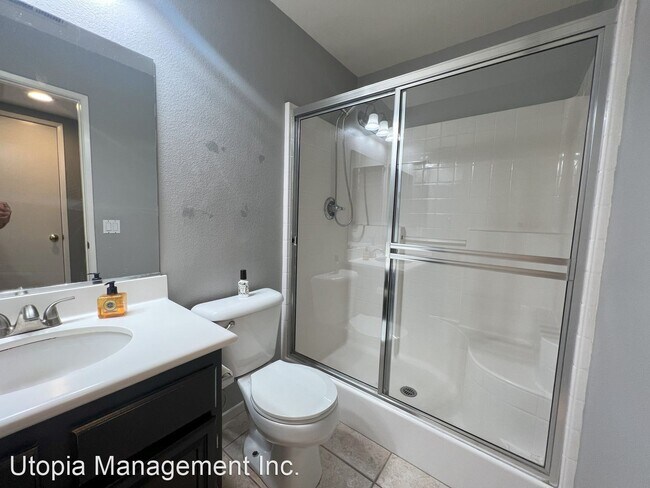 Foto del edificio - 4 br, 3 bath House - 4806 Carbine Way