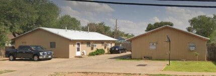 Building Photo - 609 38th St