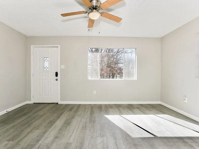 Building Photo - 309 Water St